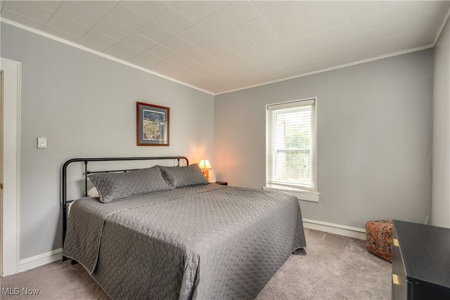 1224 Chestnut Boulevard, Cuyahoga Falls, OH 44223