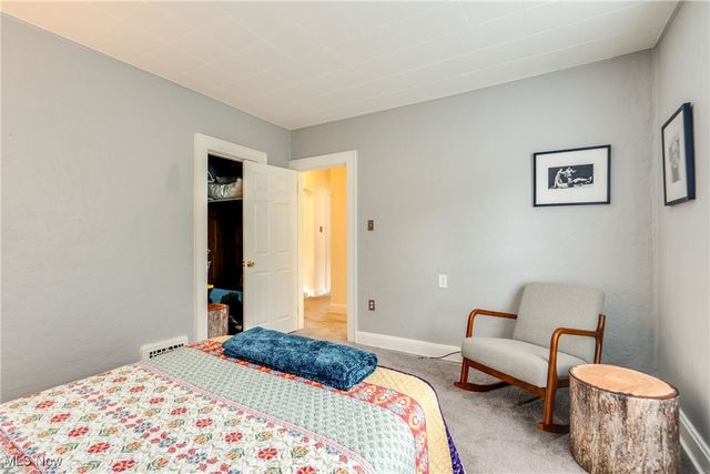 1224 Chestnut Boulevard, Cuyahoga Falls, OH 44223