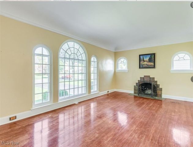 1224 Chestnut Boulevard, Cuyahoga Falls, OH 44223