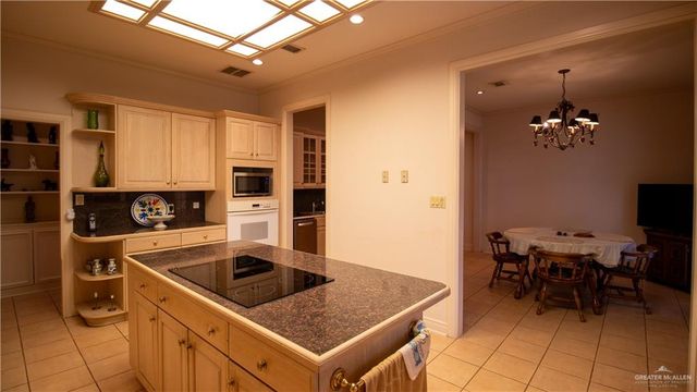 1401 Santa Ana Avenue, Rancho Viejo, TX 78575