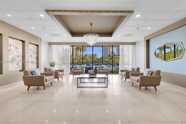 3731 N Country Club Dr 124, Aventura, FL 33180