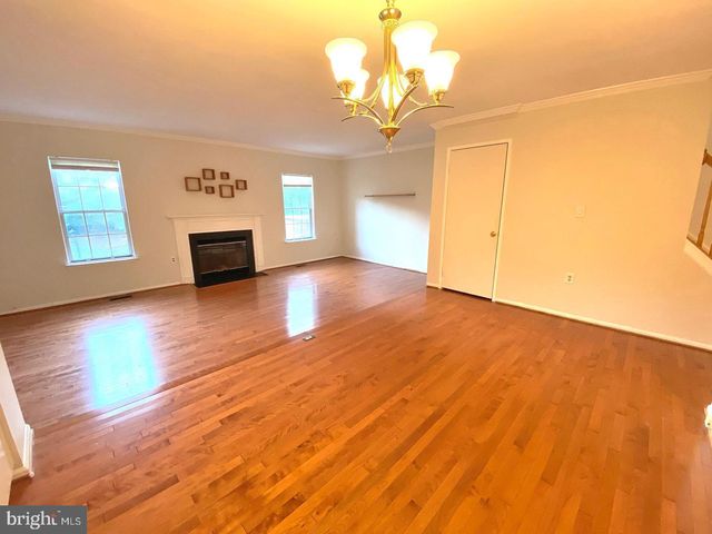 19121 CHERRY BEND DR, Germantown, MD 20874