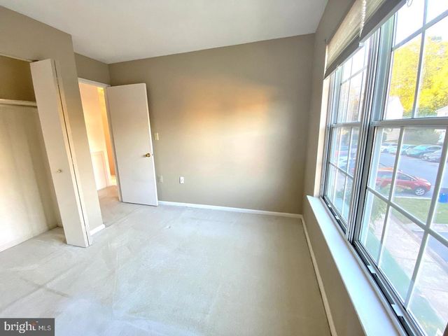 19121 CHERRY BEND DR, Germantown, MD 20874