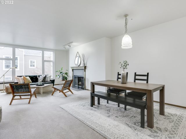 1730 S HARBOR Way 405, Portland, OR 97201