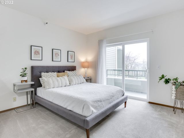 1730 S HARBOR Way 405, Portland, OR 97201