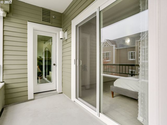 1730 S HARBOR Way 405, Portland, OR 97201