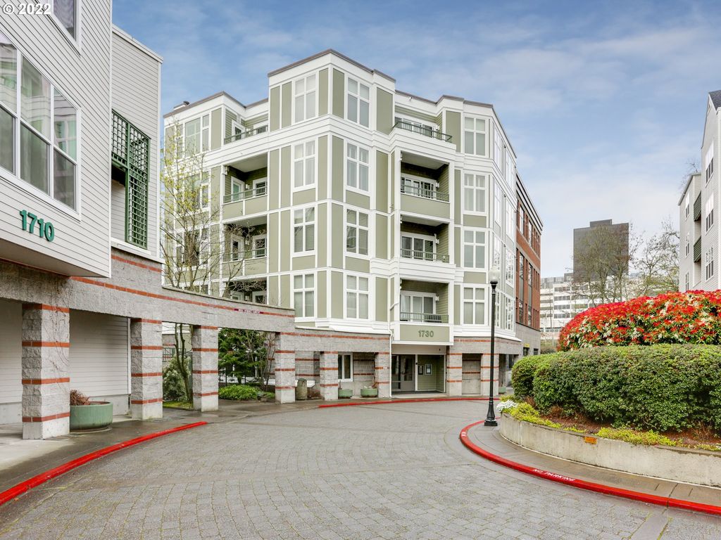 1730 S HARBOR Way 405, Portland, OR 97201