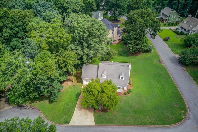 101 Fernwood Court, Lawrenceville, GA 30043