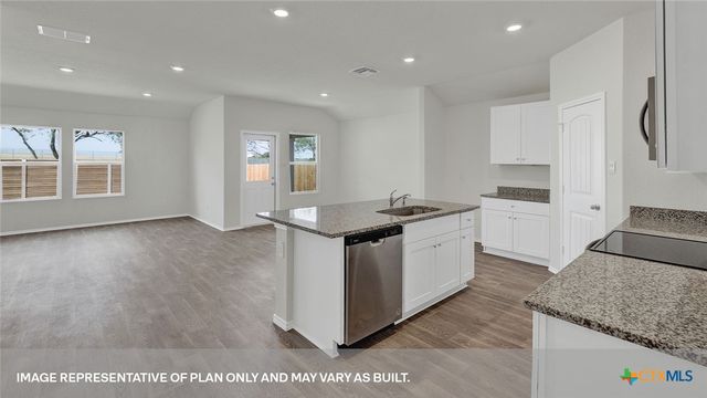 708 PECCARY Lane, Seguin, TX 78155