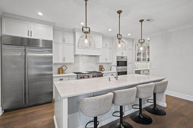 1851 N Halsted Street 2, Chicago, IL 60614