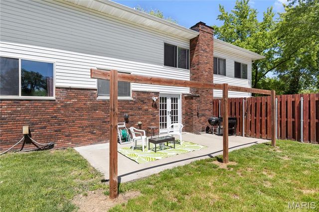 152 Arlington Drive, Granite City, IL 62040