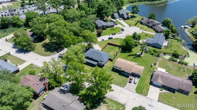 152 Arlington Drive, Granite City, IL 62040
