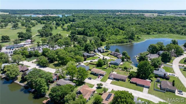 152 Arlington Drive, Granite City, IL 62040