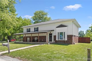 152 Arlington Drive, Granite City, IL 62040