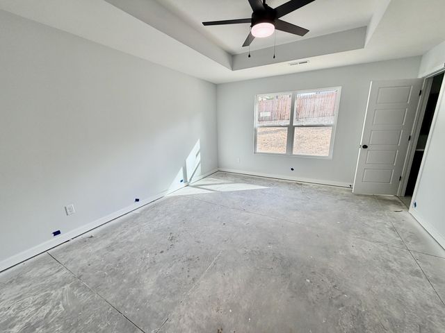 606 E Walnut Street, Ozark, MO 65721