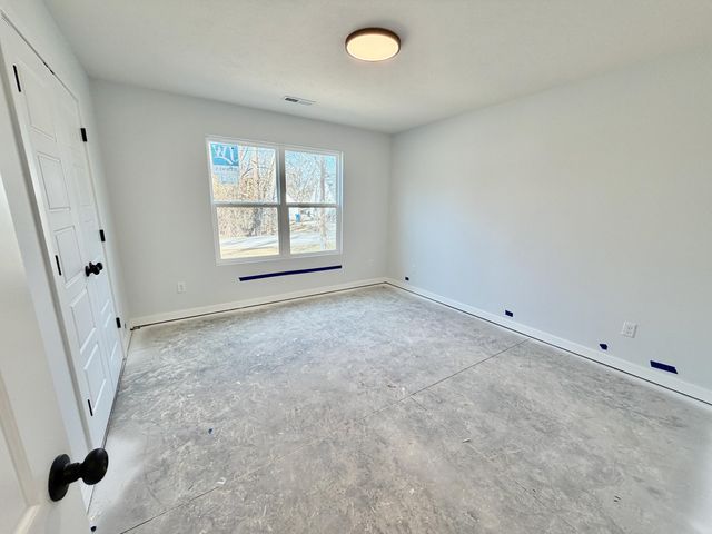 606 E Walnut Street, Ozark, MO 65721