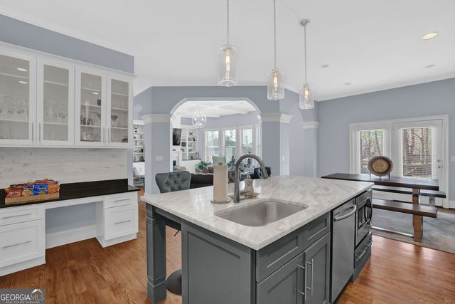 940 Kora Drive SW, Marietta, GA 30064