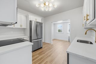 22 Douglas Ave 2, Maynard, MA 01754