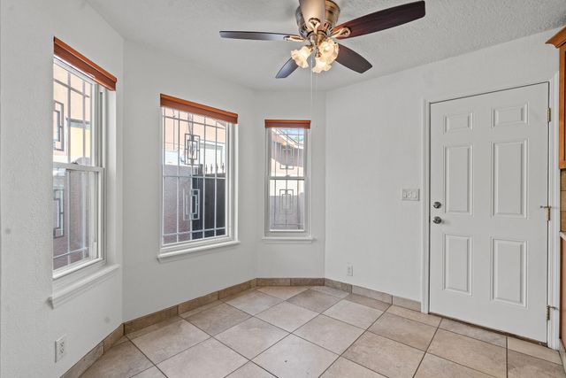 6345 AVENIDA LA COSTA NE, Albuquerque, NM 87109