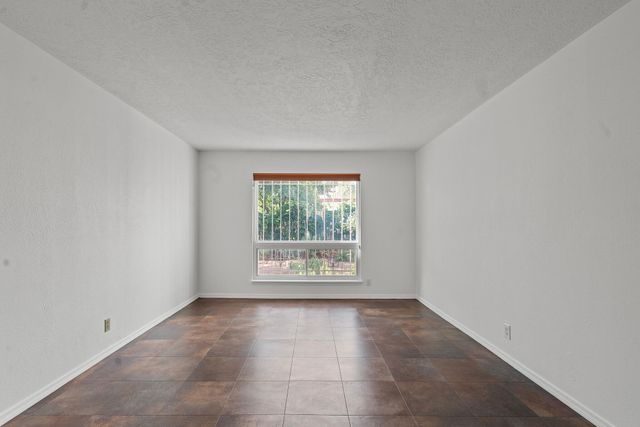 6345 AVENIDA LA COSTA NE, Albuquerque, NM 87109