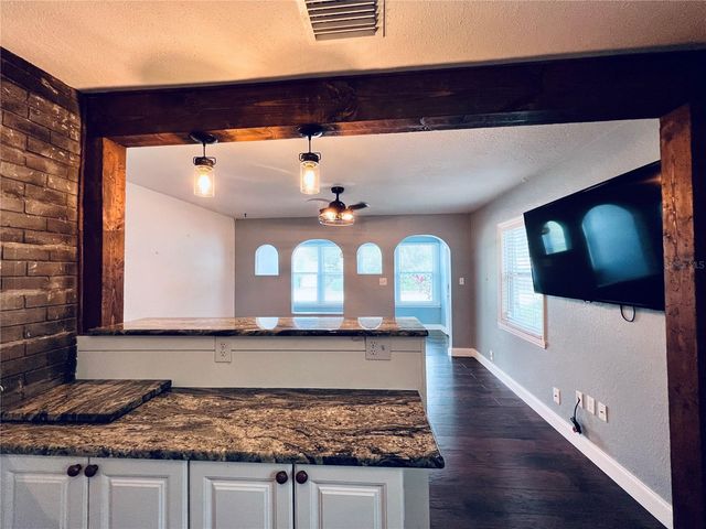 1930 DOUGLAS AVENUE, Clearwater, FL 33755