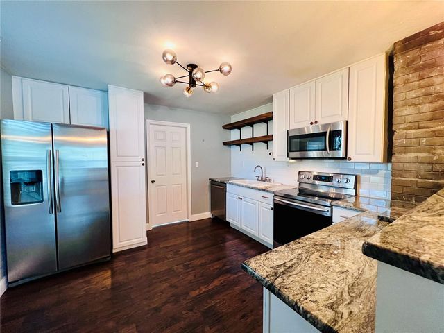 1930 DOUGLAS AVENUE, Clearwater, FL 33755