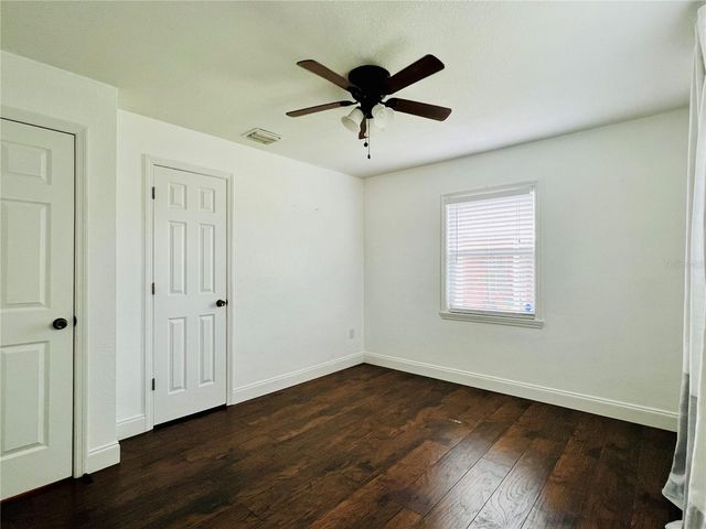 1930 DOUGLAS AVENUE, Clearwater, FL 33755