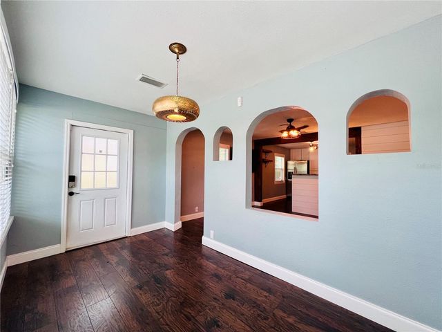 1930 DOUGLAS AVENUE, Clearwater, FL 33755