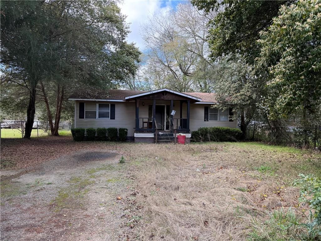 709 Plant Street, Montezuma, GA 31063