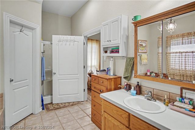 4 Katie Court, Lavaca, AR 72941