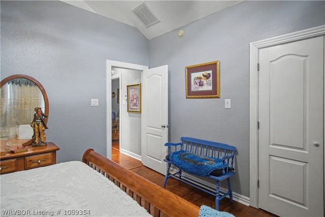 4 Katie Court, Lavaca, AR 72941