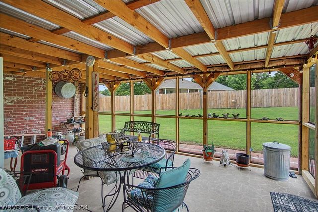 4 Katie Court, Lavaca, AR 72941