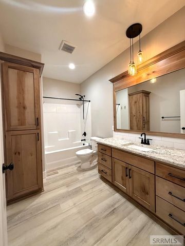 1259 Harris Loop, Blackfoot, ID 83221