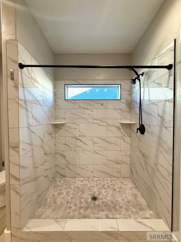 1259 Harris Loop, Blackfoot, ID 83221