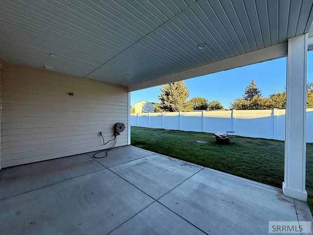 1259 Harris Loop, Blackfoot, ID 83221