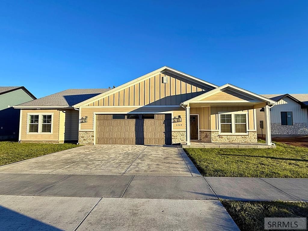 1259 Harris Loop, Blackfoot, ID 83221