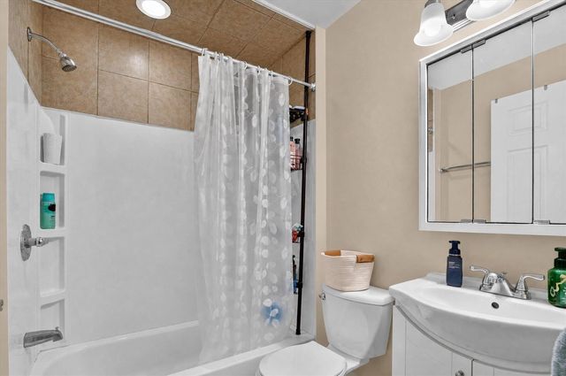 3192 W Michigan Avenue, Battle Creek, MI 49037