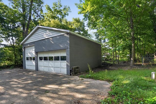 3192 W Michigan Avenue, Battle Creek, MI 49037