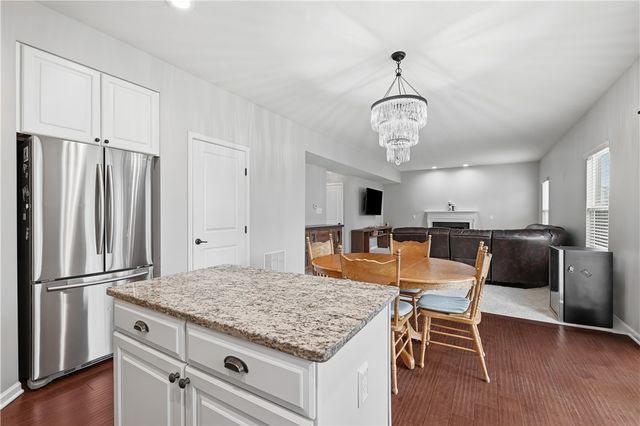 2704 Pittsburgh, Franklin Park, PA 15143