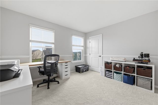 2704 Pittsburgh, Franklin Park, PA 15143