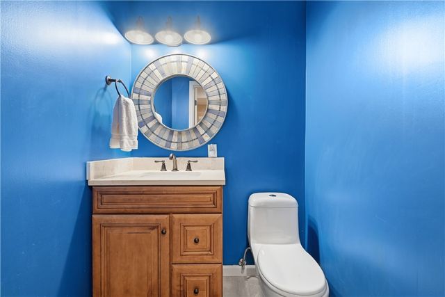 2704 Pittsburgh, Franklin Park, PA 15143