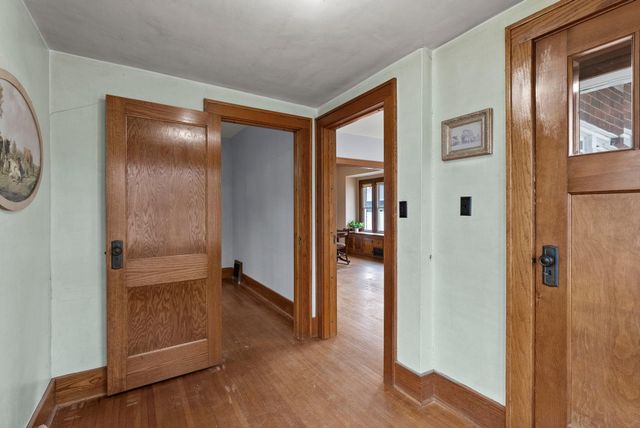 201 3rd Street S, Raymond, MN 56282