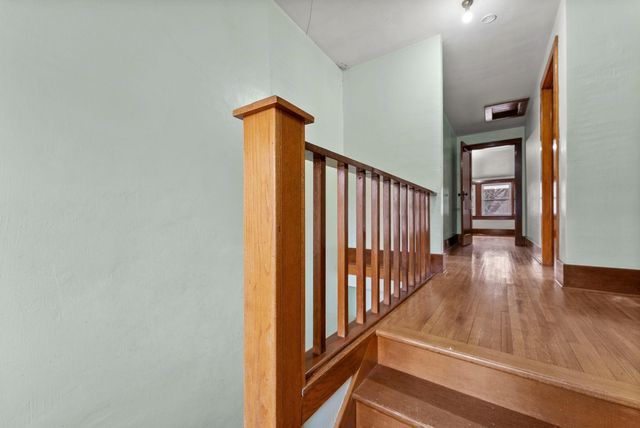 201 3rd Street S, Raymond, MN 56282