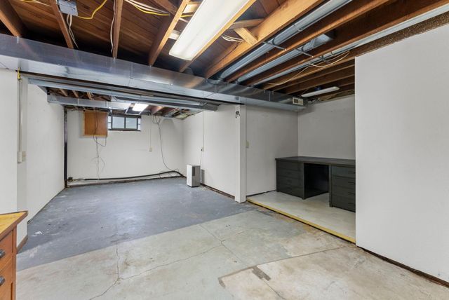 201 3rd Street S, Raymond, MN 56282