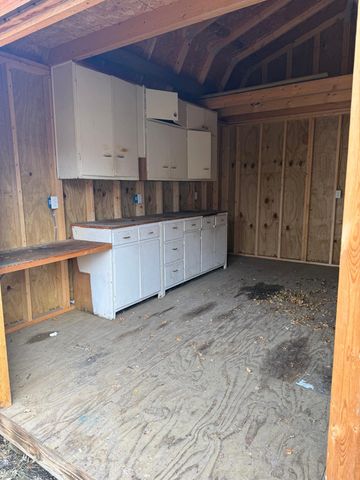 201 3rd Street S, Raymond, MN 56282