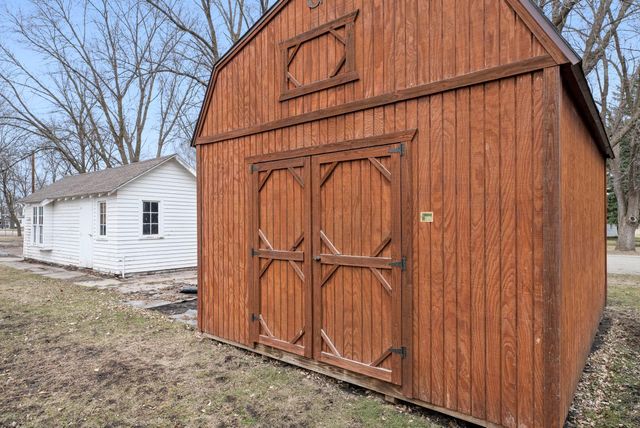 201 3rd Street S, Raymond, MN 56282