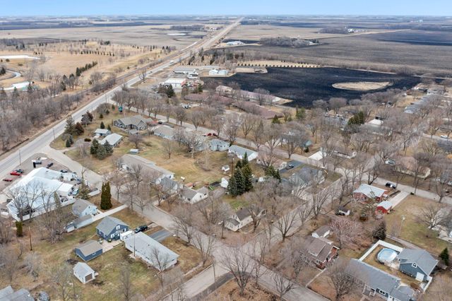 201 3rd Street S, Raymond, MN 56282