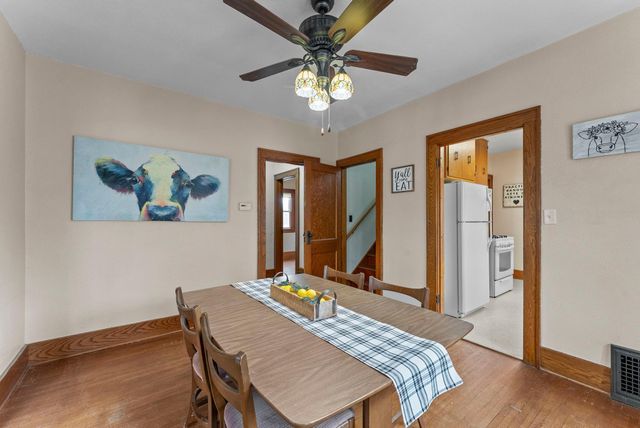 201 3rd Street S, Raymond, MN 56282