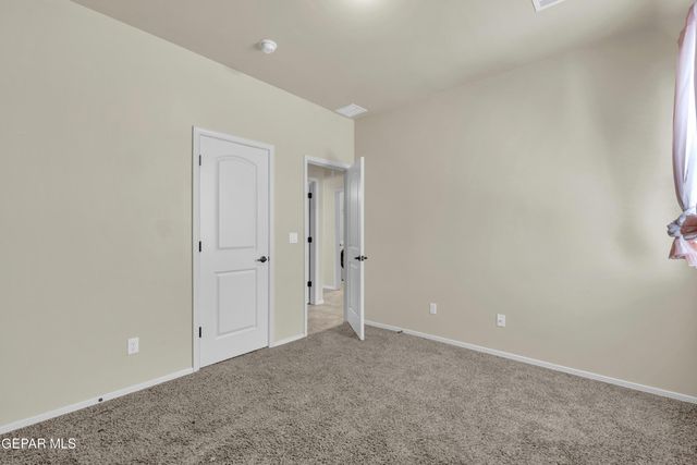 7309 Skyrocket Drive, El Paso, TX 79911