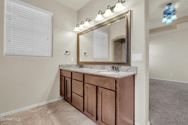 7309 Skyrocket Drive, El Paso, TX 79911